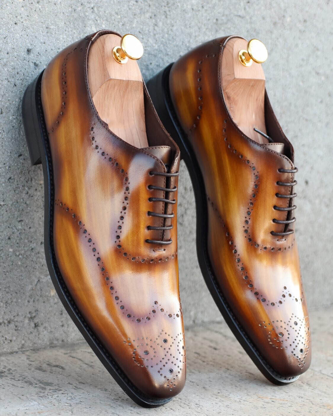 Griffin Cognac Patina Wholecut Oxford