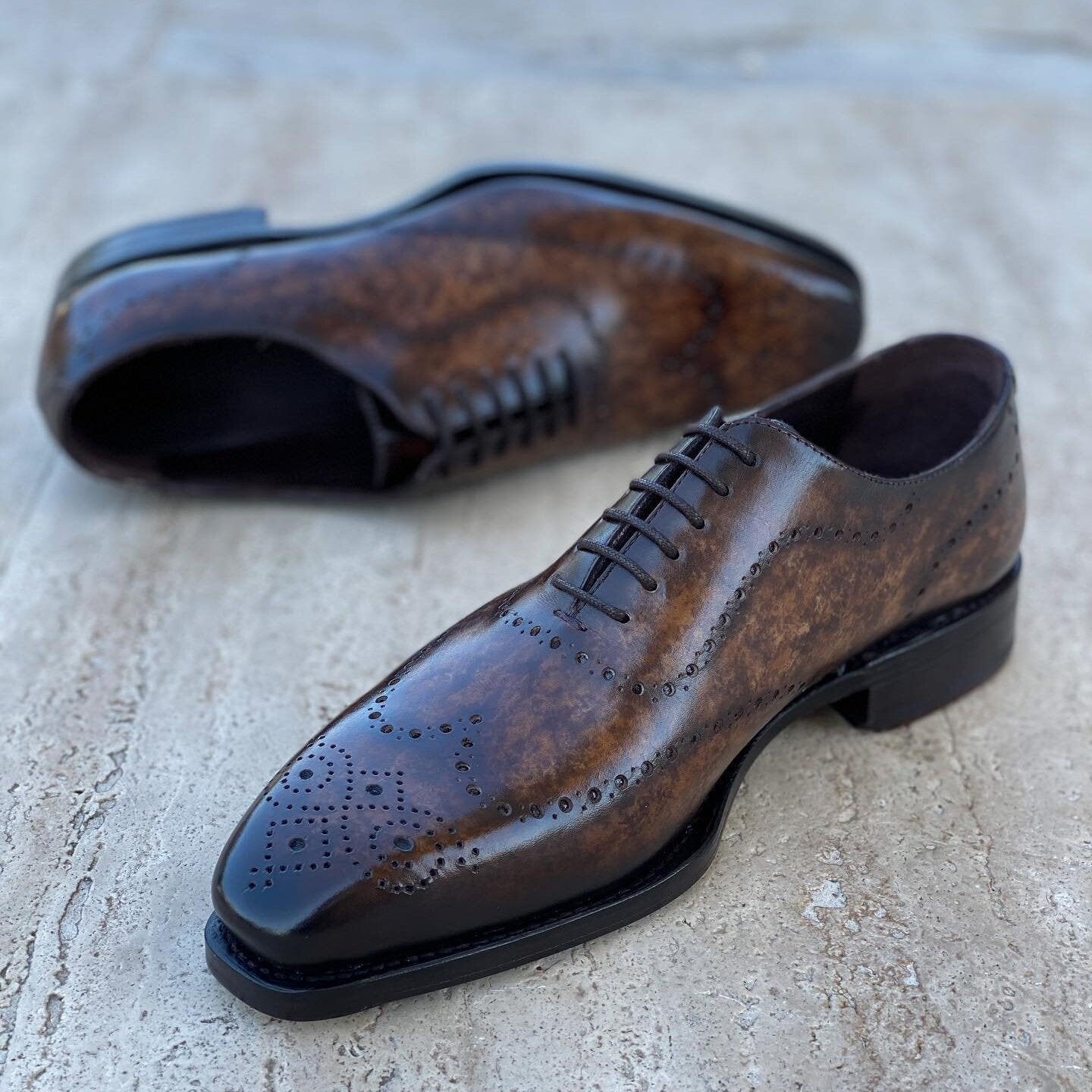 Hugo Brown Patina Wholecut Oxford