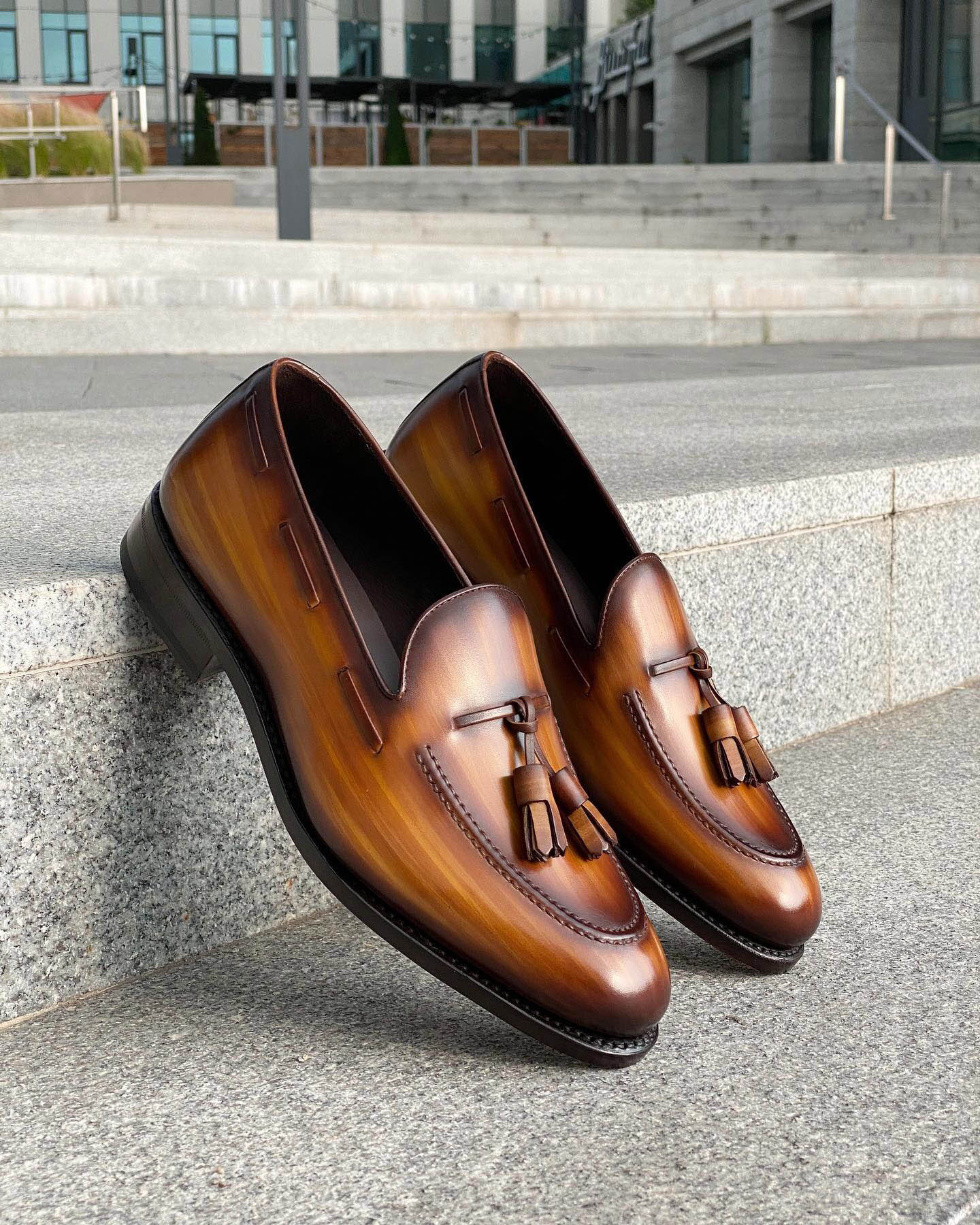 Tan Patina Finish Tassel Loafer Shoes for Men | French House – Romèro Ferrera